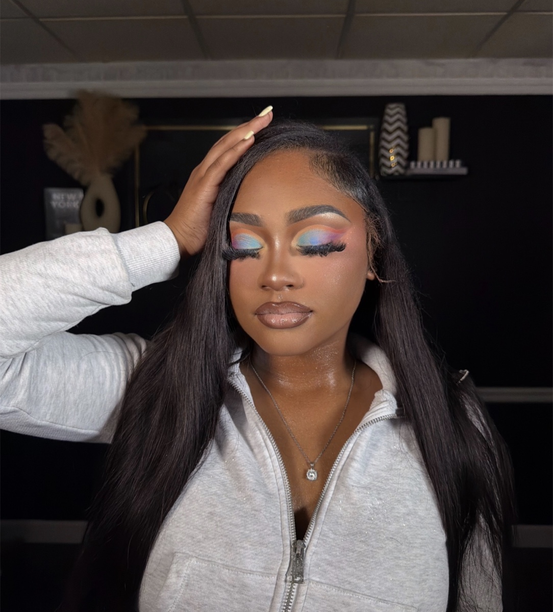 Pride Month Glam look, photo 2 of 3